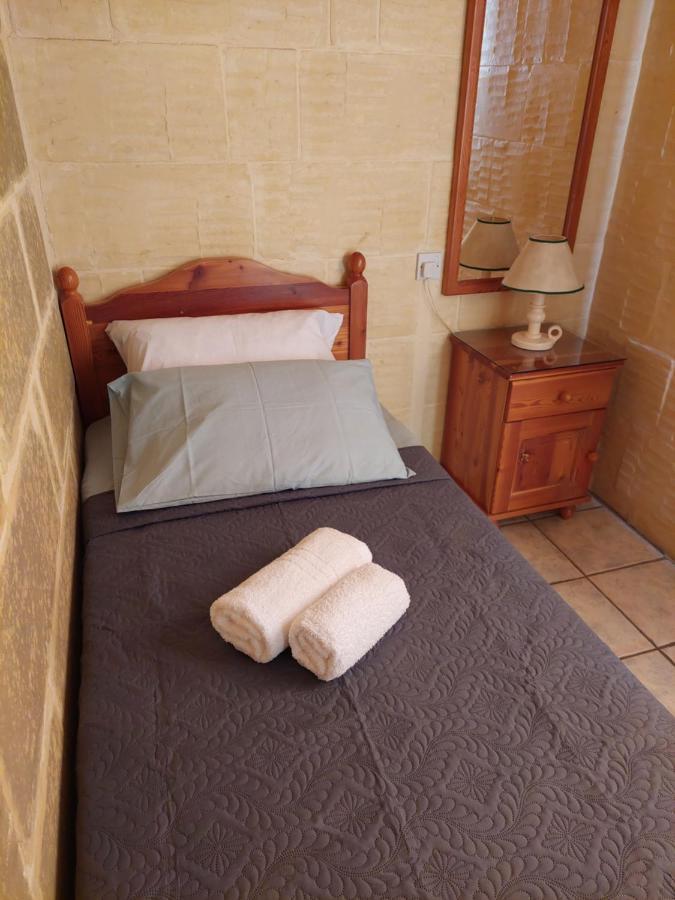 Mj Farmhouse B&B Xagħra Extérieur photo